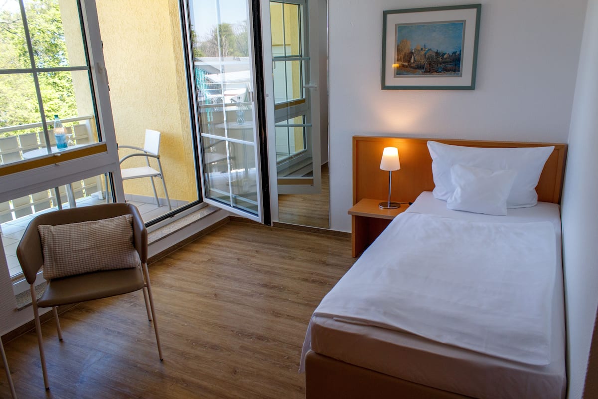 Comfort Single Room, Balcony, City View | Premium bedding, in-room safe, desk, soundproofing