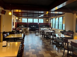 Breakfast, lunch, dinner served; local cuisine