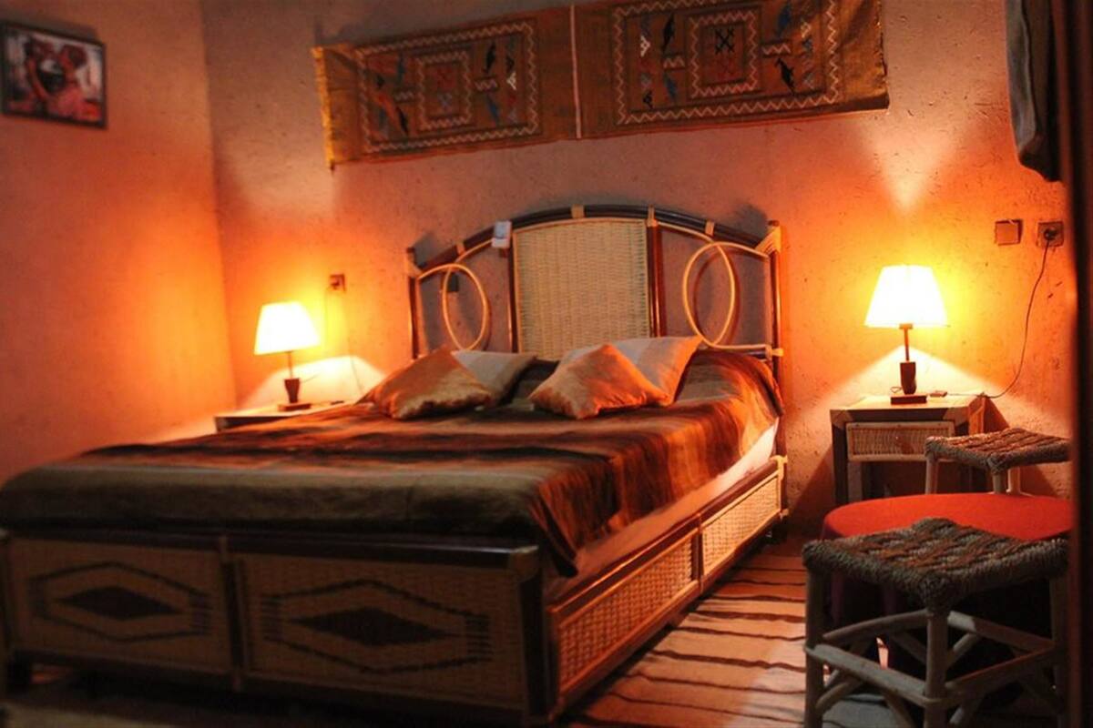 Camera doppia (Sarayas) | Biancheria da letto di alta qualità, una cassaforte in camera