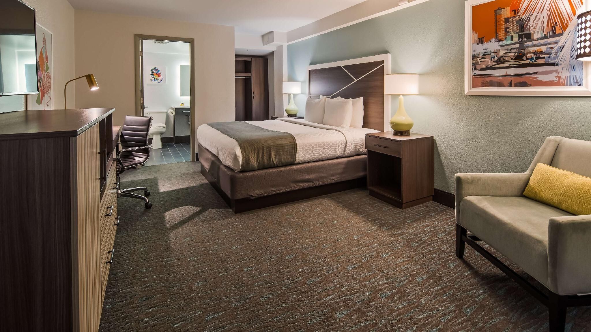 In-room safe, desk, laptop workspace, iron/ironing board