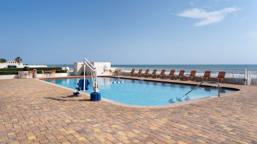 Best Western Plus Daytona Inn Seabreeze Oceanfront