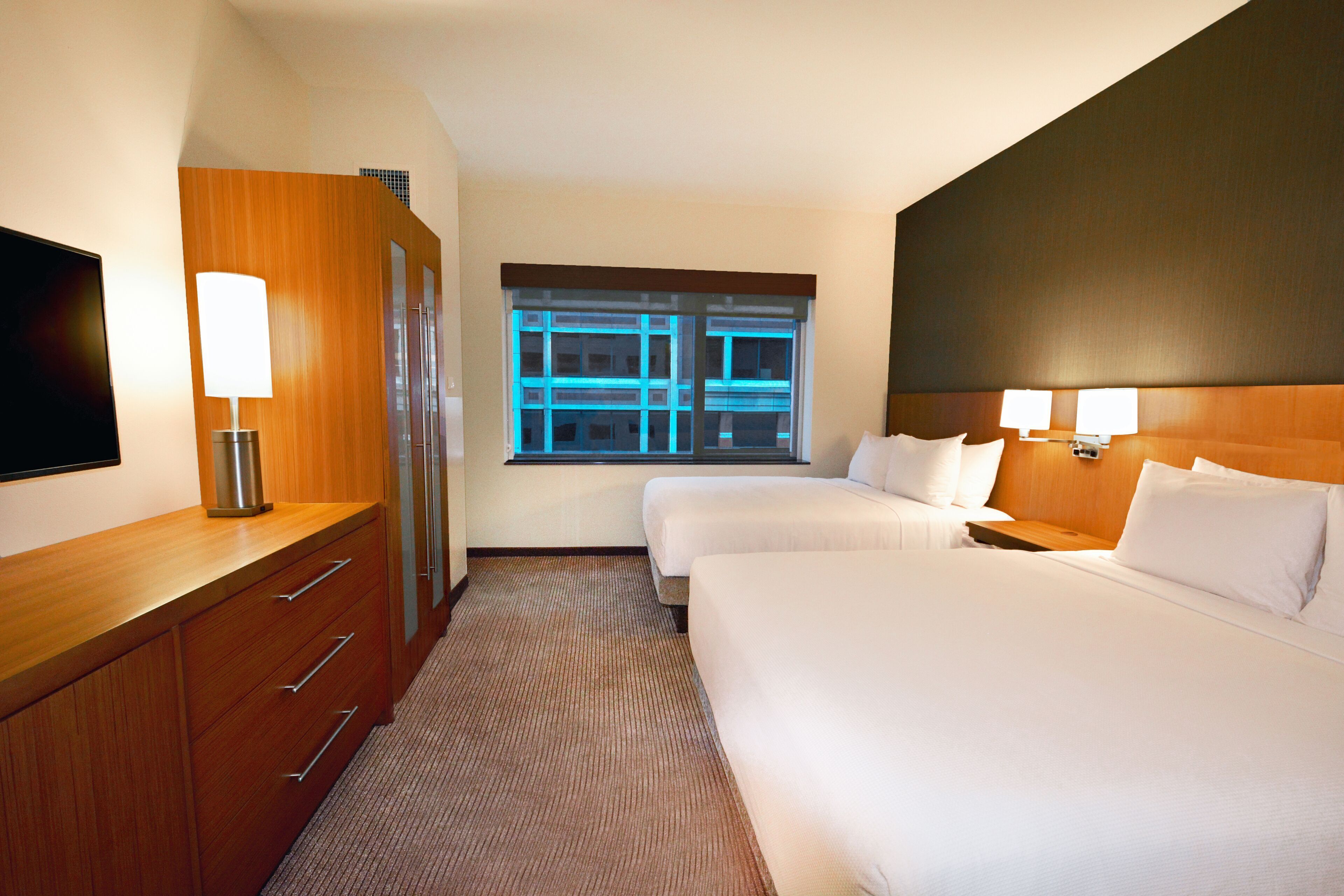 In-room safe, desk, laptop workspace, soundproofing