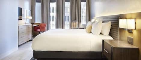 Habitación estándar, 1 cama King size (Peachtree Street View) | Ropa de cama de alta calidad y caja de seguridad en la habitación