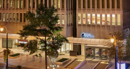 Hotel Indigo Atlanta Downtown by IHG