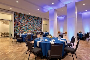 Banquet hall