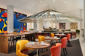 Interior - Hotel Indigo Atlanta Downtown by IHG (Atlanta)