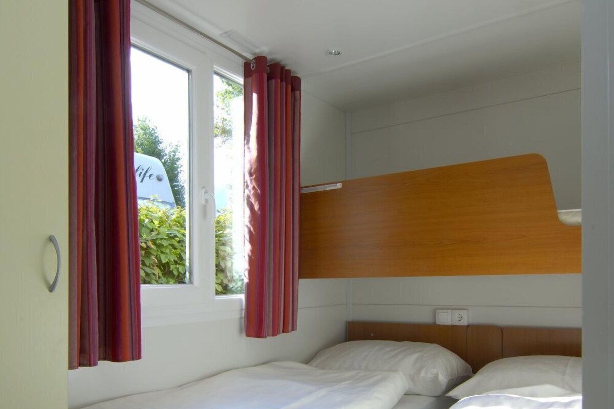 Mobile Home, 2 Bedrooms, Mountain View, Garden Area | In-room safe, free WiFi