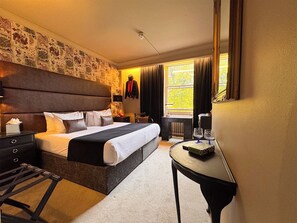 Feature Double Room | Desk, iron/ironing board, free WiFi, bed sheets -  White Hart Hotel & Apartments (Harrogate)