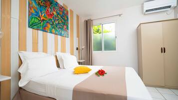 Apartemen Panorama, 1 kamar tidur, dapur kecil | 1 kamar tidur, brankas, kedap suara, dan setrika/meja setrika