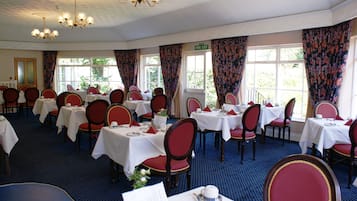 Tägliches inbegriffenes englisches Frühstück