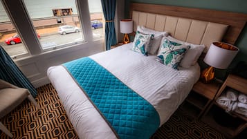 Habitación clásica con 1 cama doble o 2 individuales, 1 cama de matrimonio grande, vistas al mar | Vistas al mar