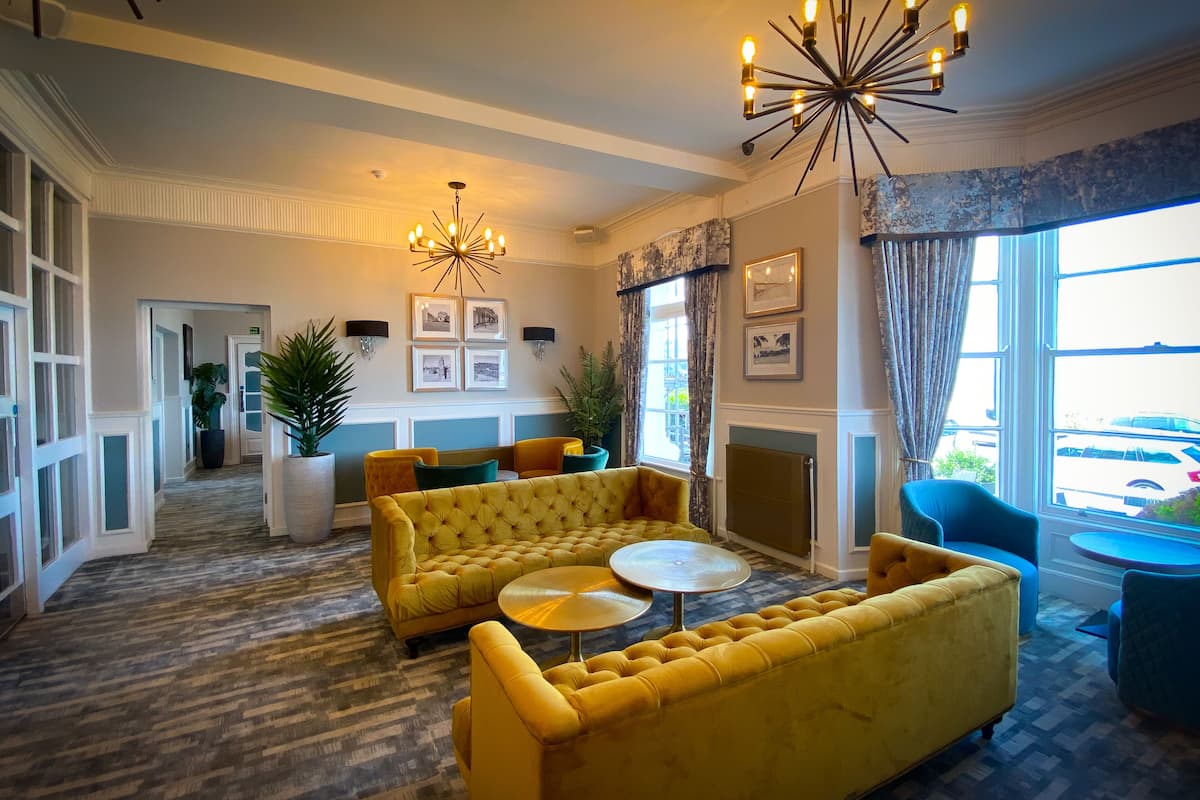 pet-friendly amenities