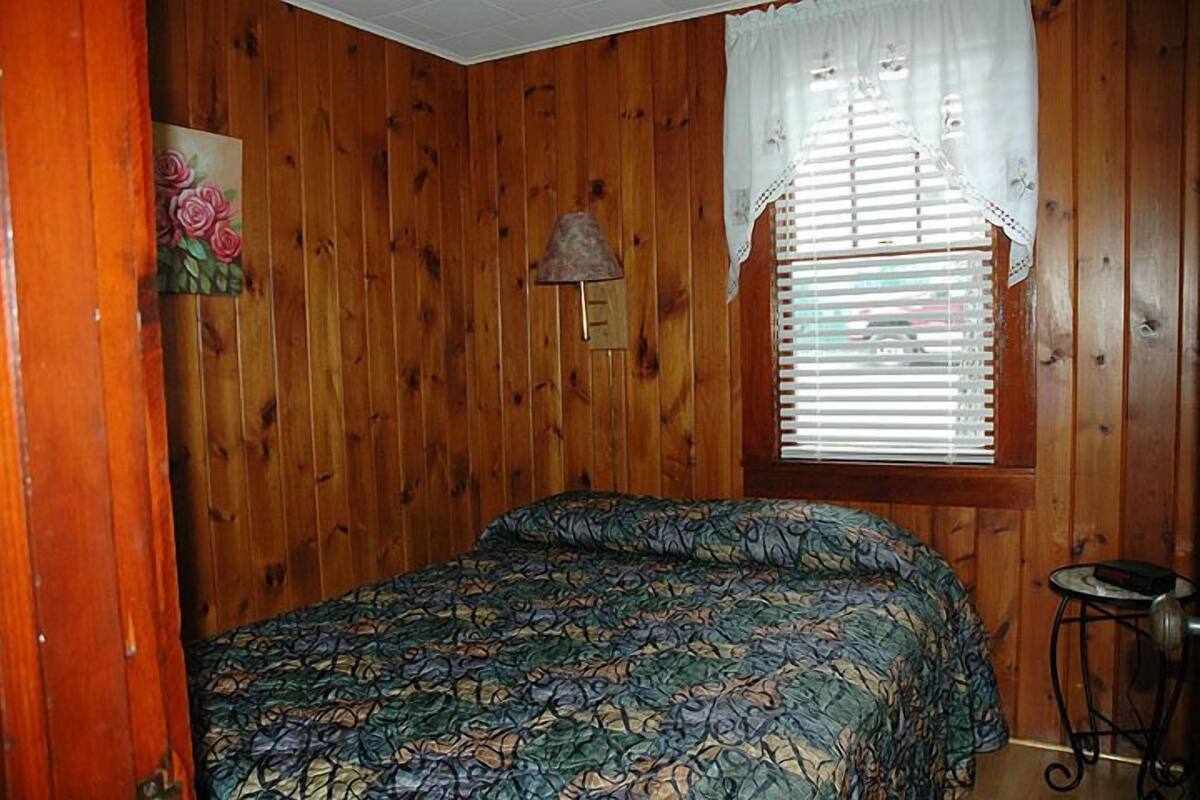 Cottage Premium, 2 chambres, cuisine | Fer et planche à repasser, Wi-Fi gratuit, draps fournis