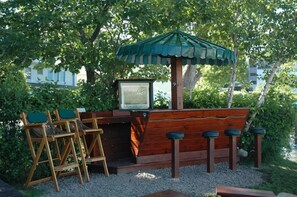 Terrace/patio - Channel Watefront Cottages (Laconia)