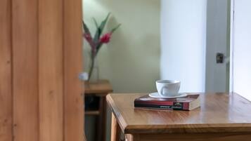 Habitación Deluxe | Escritorio, espacio para trabajar con laptop y wifi gratis