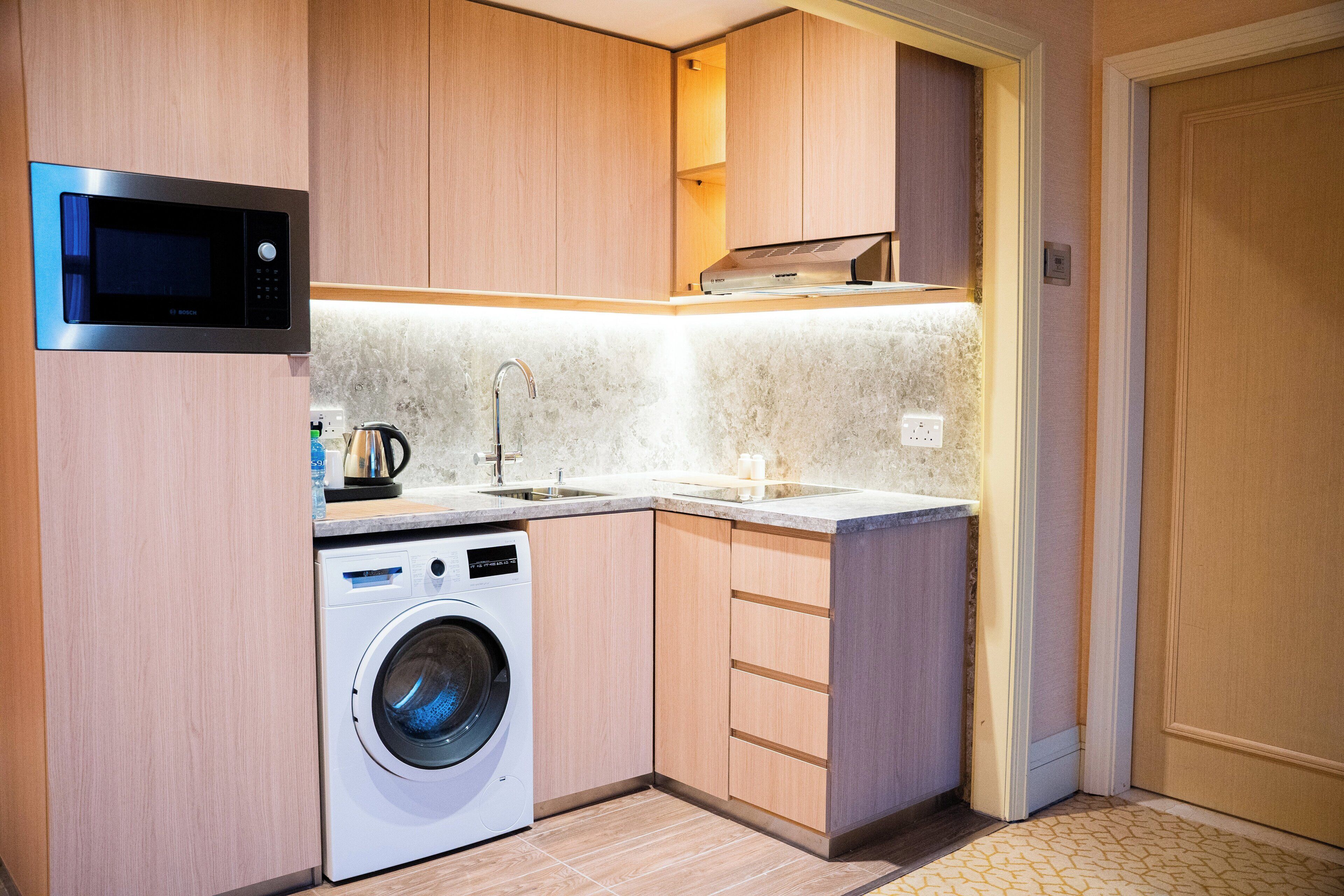 suite, 1 queen bed (club queen) | private kitchenette | coffee/tea maker, electric kettle