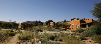 Klein-Aus Vista Desert Horse Inn