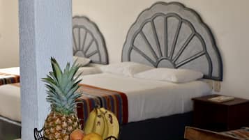 Junior Suite P2 | Cofres nos quartos, Wi-Fi de cortesia