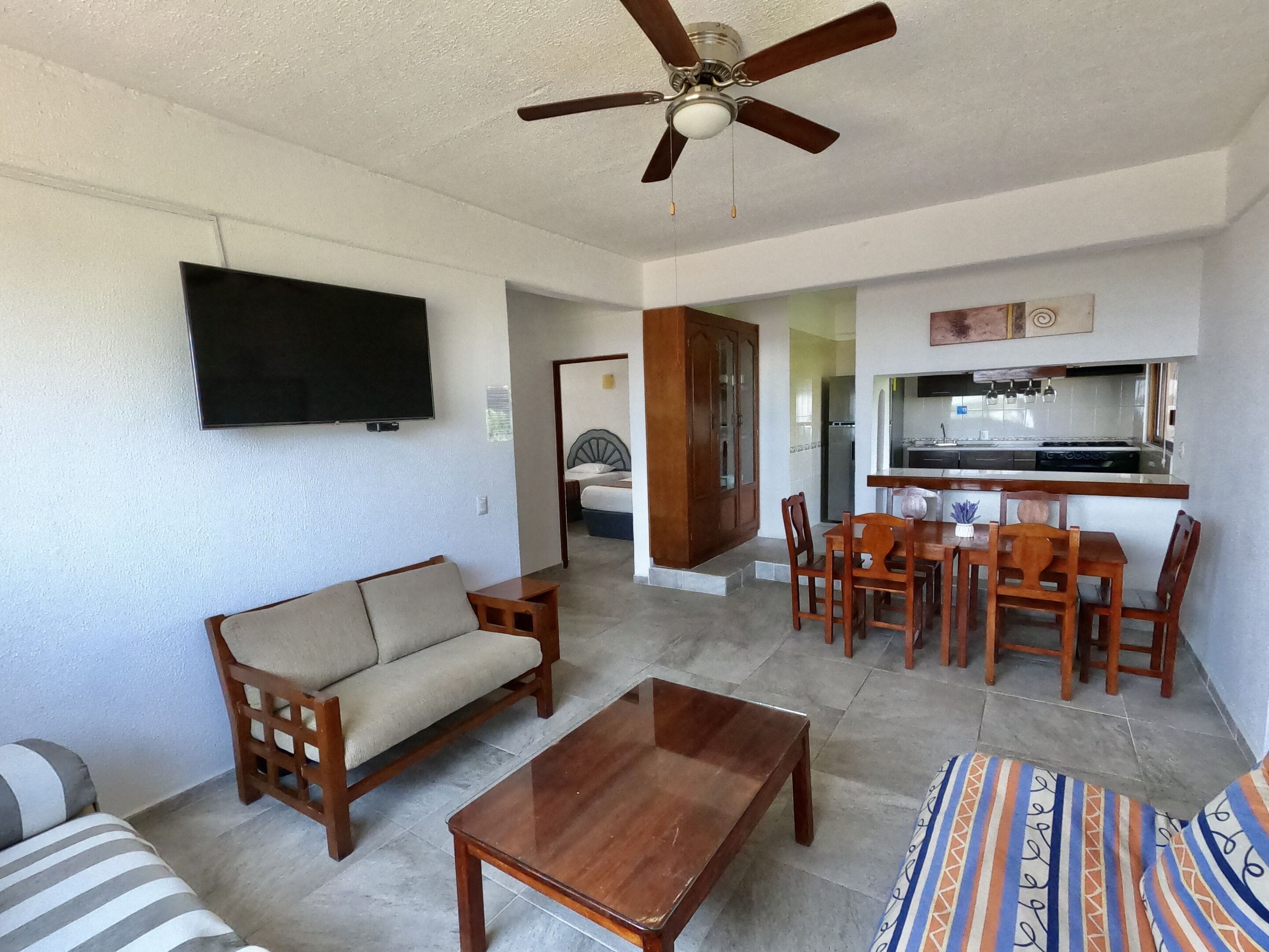 Master Suite P2 | Servicios de la habitación