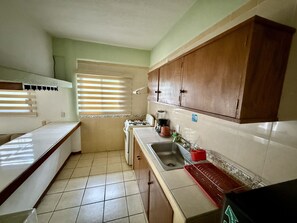 Suite | Private kitchen | Fridge, stovetop, toaster, blender
