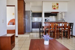 Master Suite P1 | Servicio de la habitación