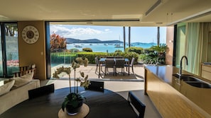 In-room safe, desk, laptop workspace, soundproofing - Mirage Whitsundays (Cannonvale)