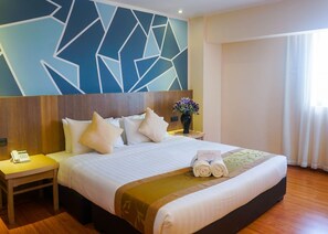 이그제큐티브룸, 킹사이즈침대 1개 | 미니바, 객실 내 금고, 책상, 다리미/다리미판