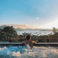 Outdoor pool, pool loungers