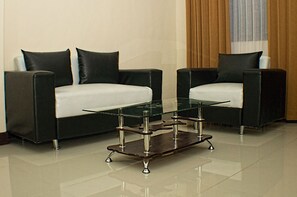 Junior Suite | Living room