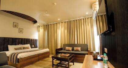 Jullundur Hotel