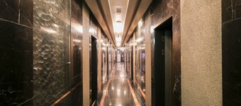 Themepark Tourist Hotel