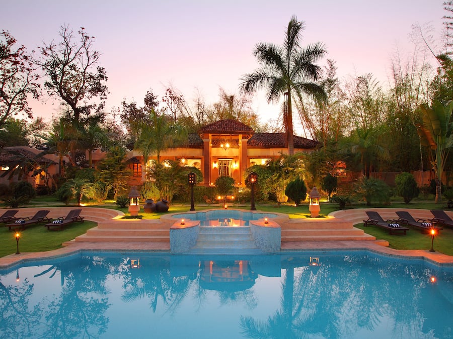 2 piscine all'aperto