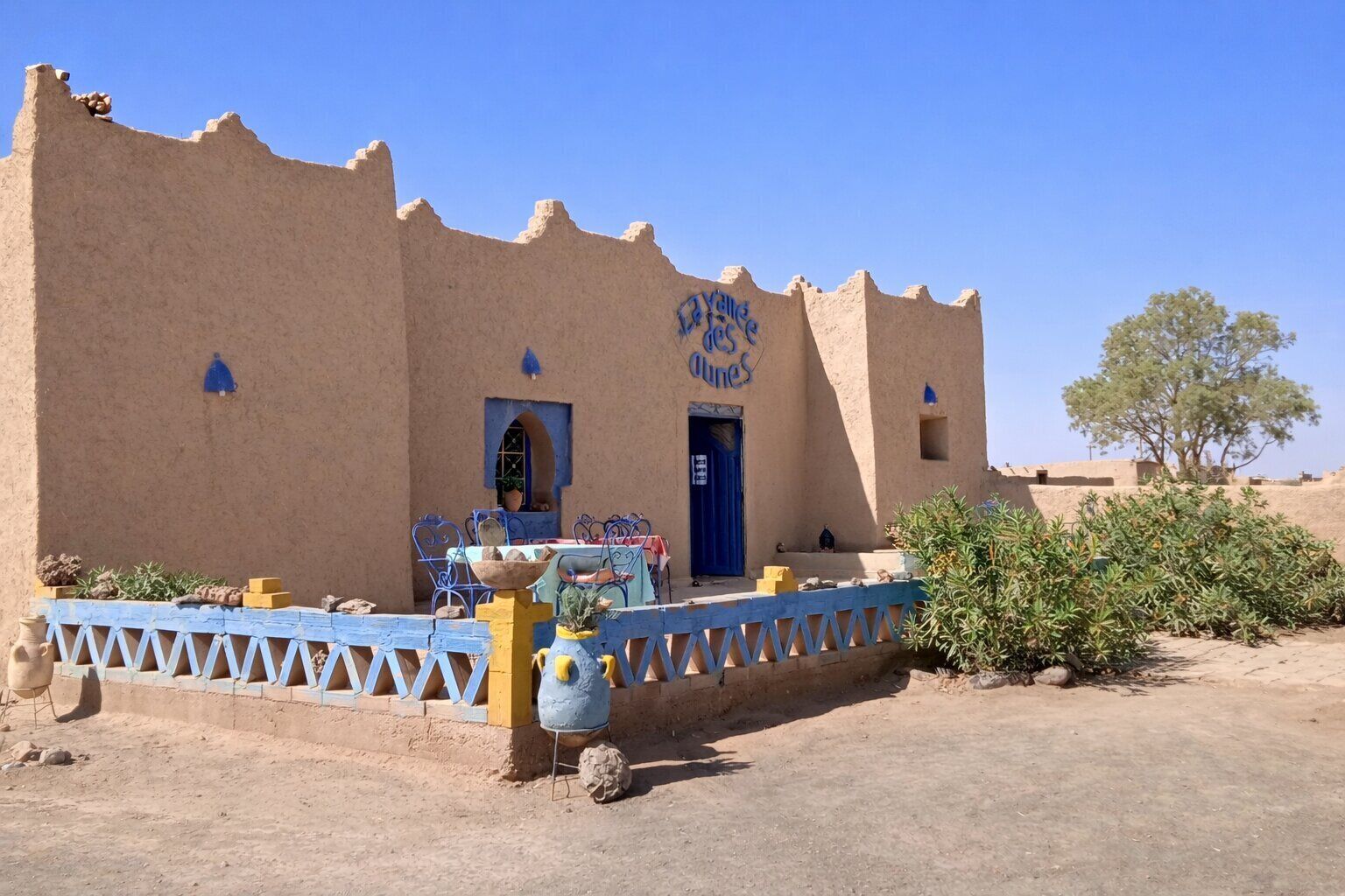 Façana frontal de l'allotjament