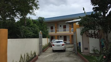 Free self parking