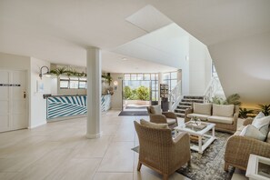 Reception - Bayview Hotel (Plettenberg Bay)