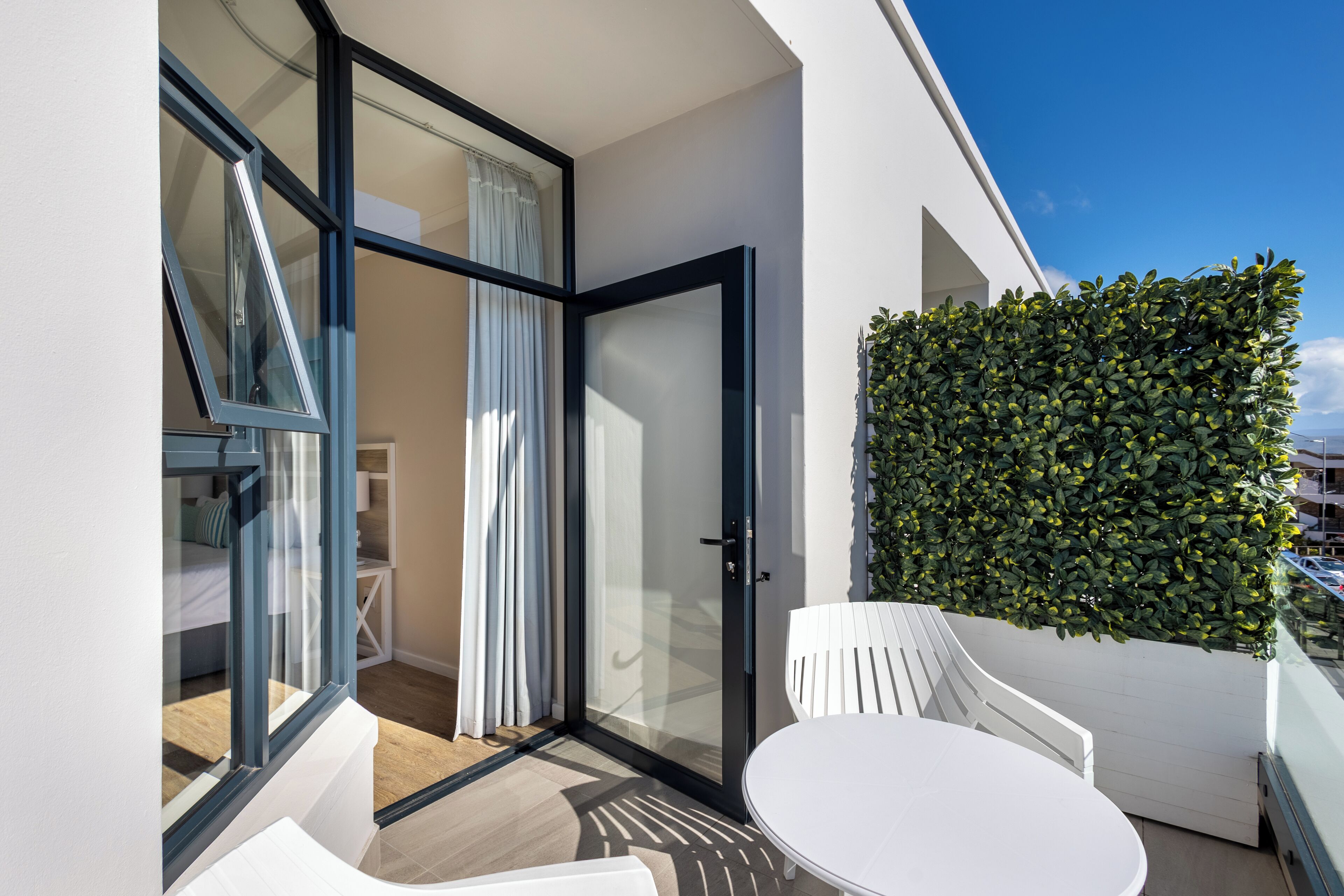 Classic Room, Balcony