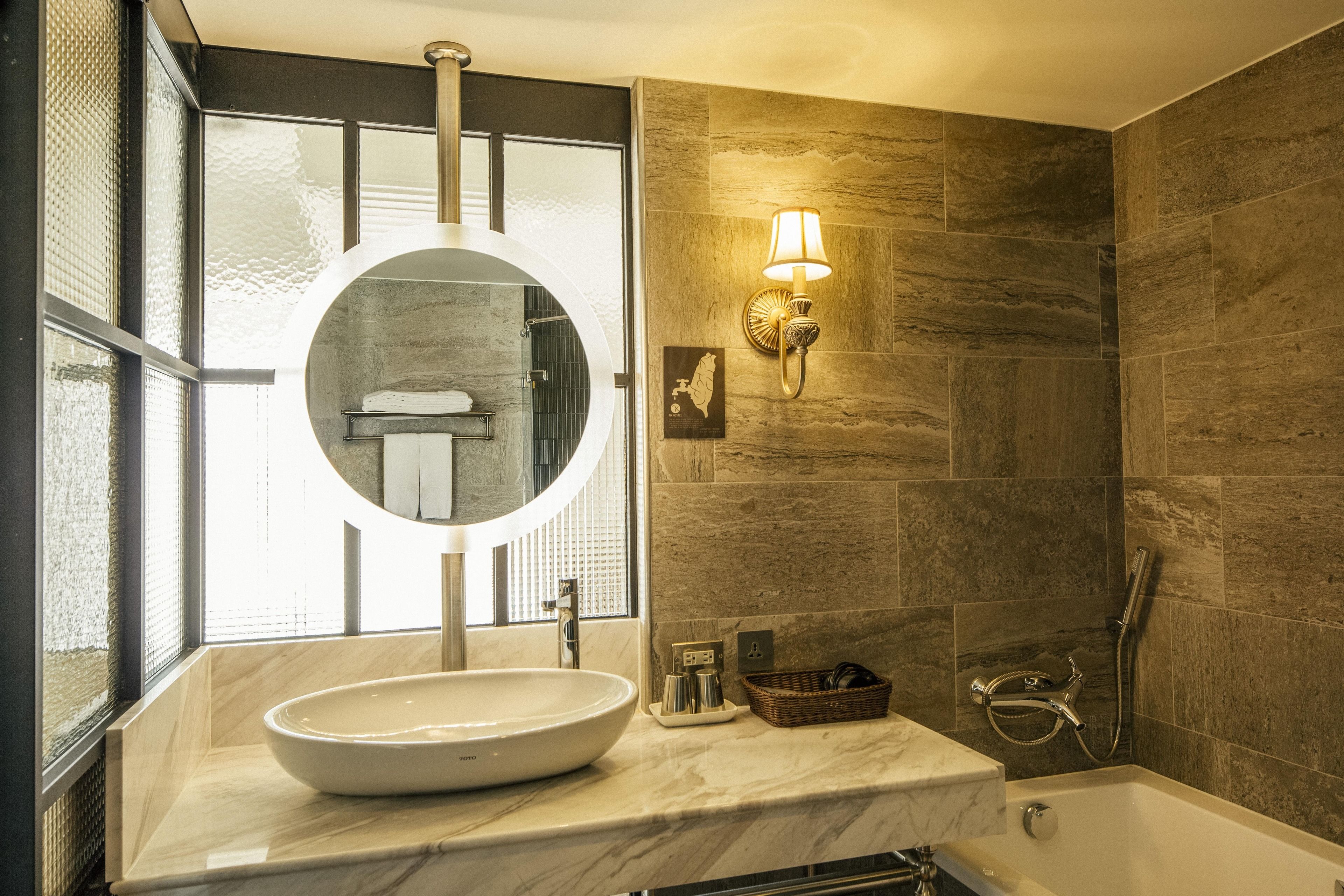 blackout curtains, soundproofing, free wifi, bed sheets