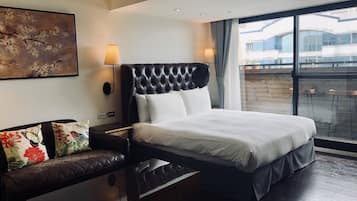 Deluxe-huone | Pimennysverhot, äänieristys, ilmainen Wi-Fi, vuodevaatteet