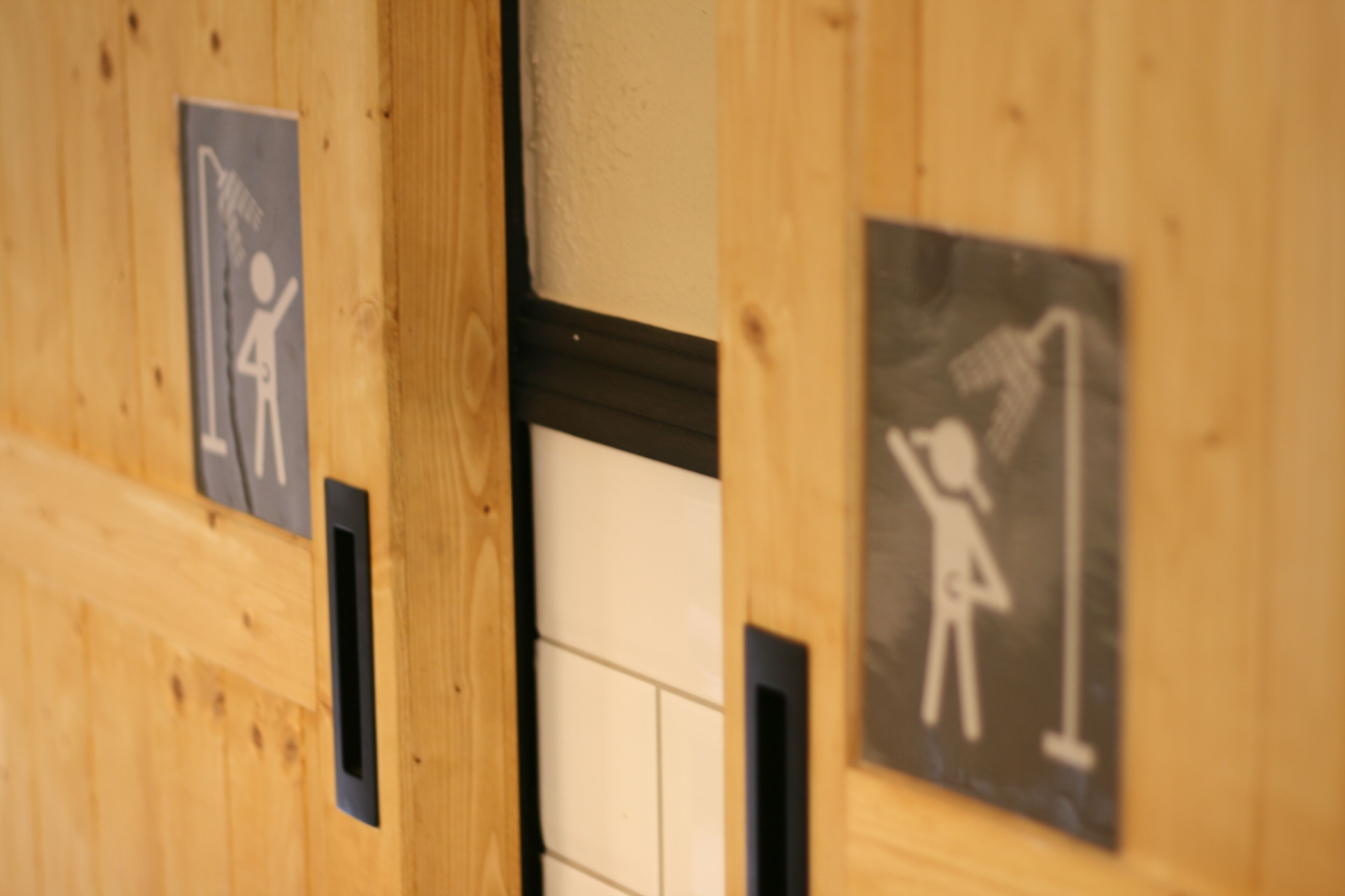 eco-friendly toiletries, hair dryer, electronic bidet, towels