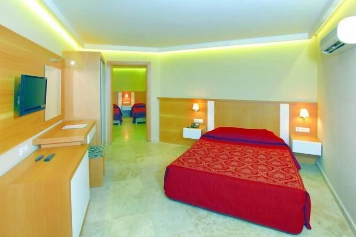 Cunas gratuitas y ropa de cama