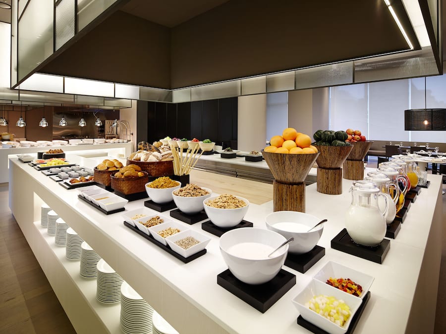 Dagelijks ontbijtbuffet (KRW 23000 per persoon)