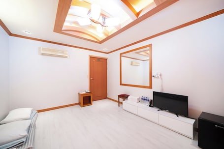 Ondol Room | 免费高速有线上网. Gaeul 酒店