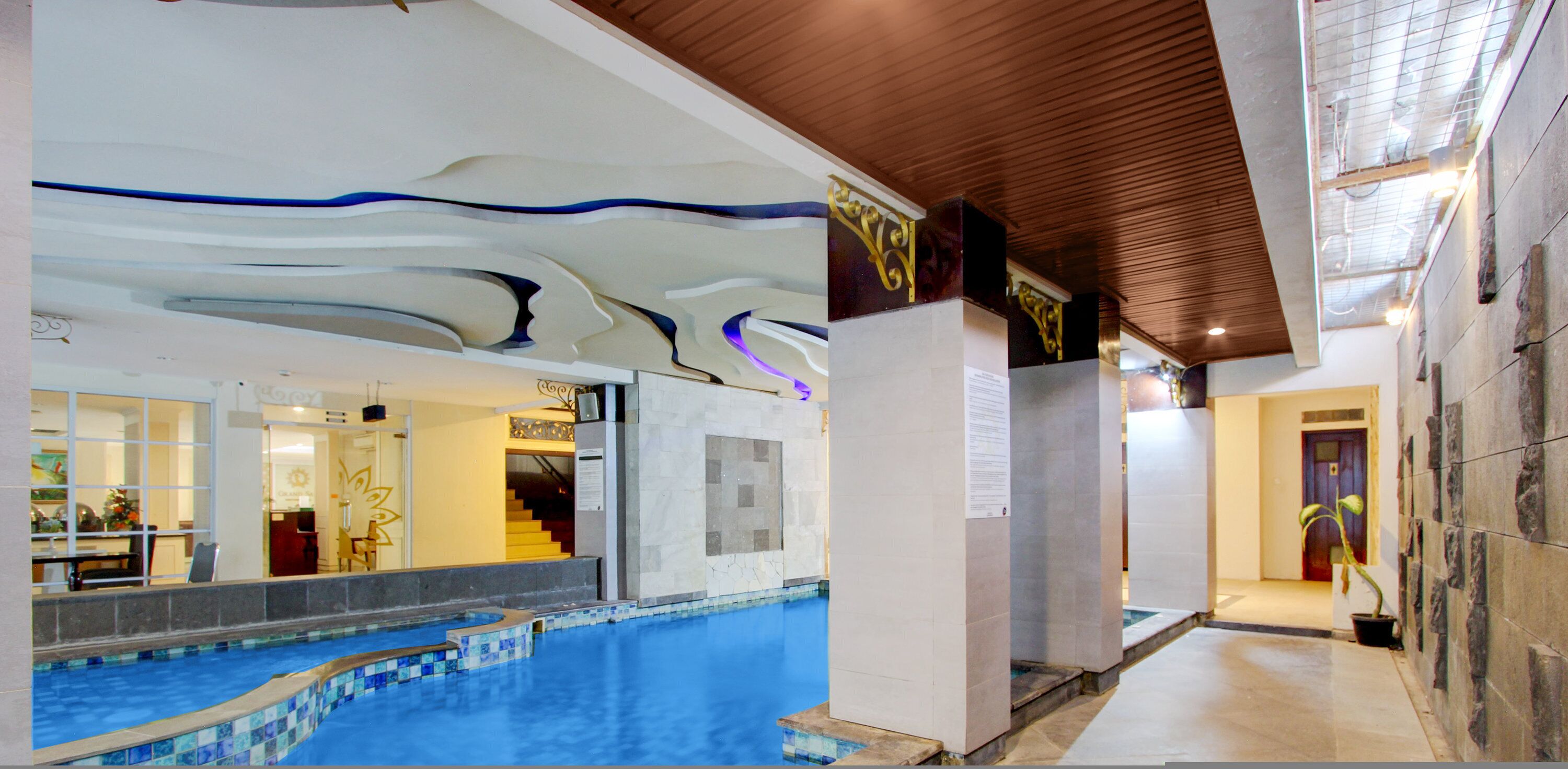 Kolam renang