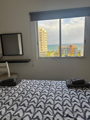 Superior,1 Bedroom, Sea View | In-room safe, free cribs/infant beds, free WiFi, wheelchair access - Polyxeni Hotel Apartments (Limassol)