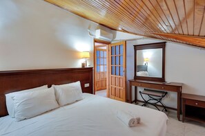 Appartamento | Una cassaforte in camera, Wi-Fi (a pagamento), lenzuola