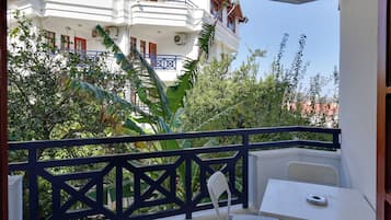 Apartment, 1 Bedroom | Balcony