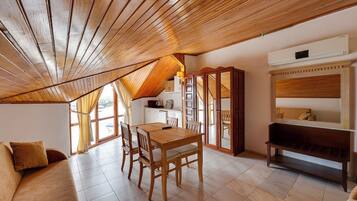 Appartement | Woonruimte | Televisie