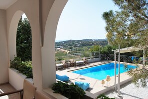 Balcony view - Chrysiida Luxury Suites (Chania)