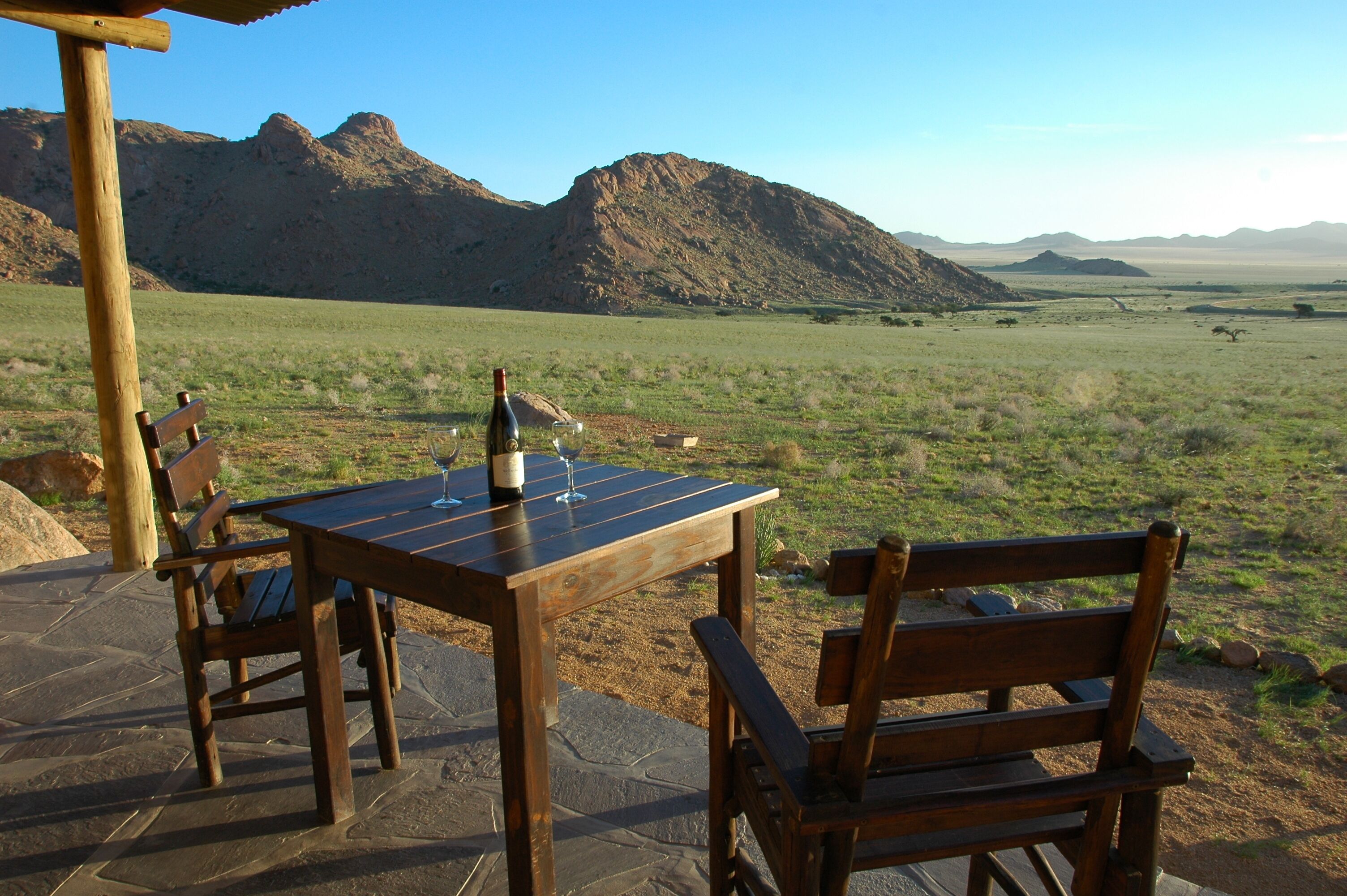 迷你吧、房內夾萬