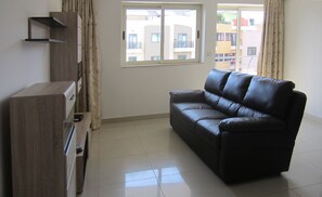 Apartment, 1 Bedroom (Triq D'Argens, Gzira) | Living room